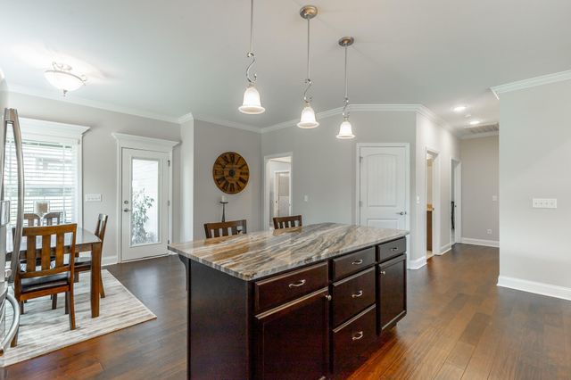 8372 Skybrook Drive, Ooltewah, TN 37363