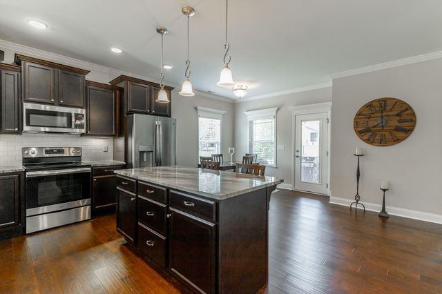 8372 Skybrook Drive, Ooltewah, TN 37363
