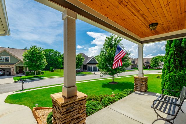 8372 Skybrook Drive, Ooltewah, TN 37363