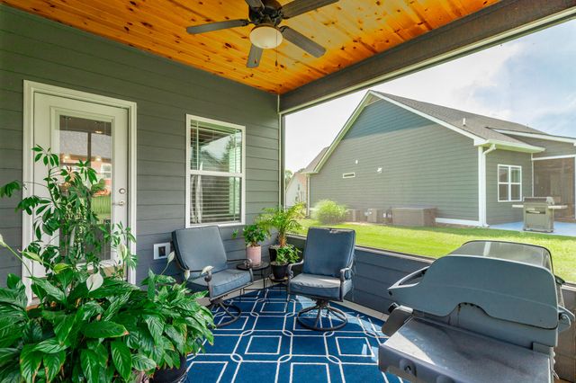 8372 Skybrook Drive, Ooltewah, TN 37363