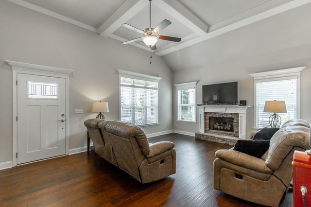 8372 Skybrook Drive, Ooltewah, TN 37363