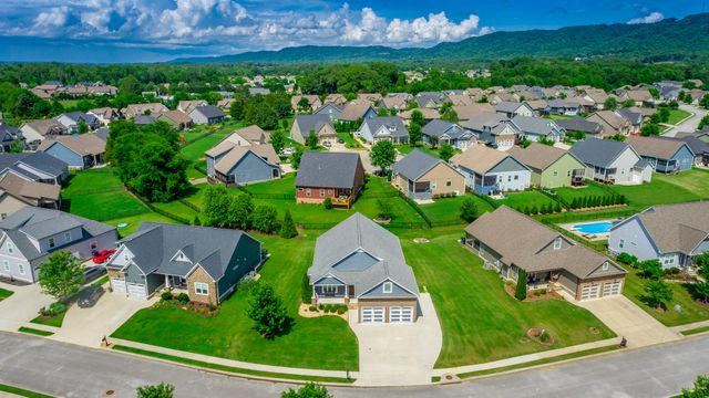 8372 Skybrook Drive, Ooltewah, TN 37363