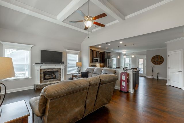 8372 Skybrook Drive, Ooltewah, TN 37363