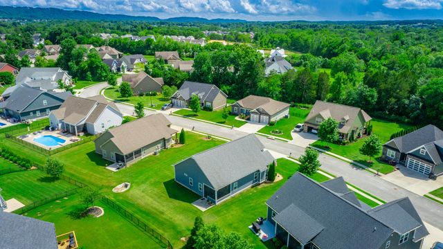 8372 Skybrook Drive, Ooltewah, TN 37363