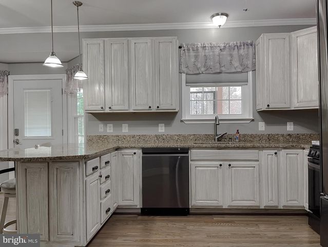 400 ADELINA RD, Prince Frederick, MD 20678