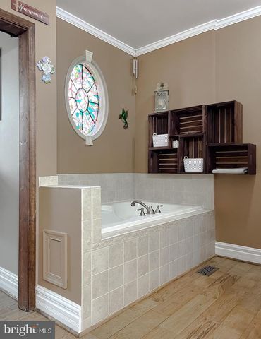 400 ADELINA RD, Prince Frederick, MD 20678