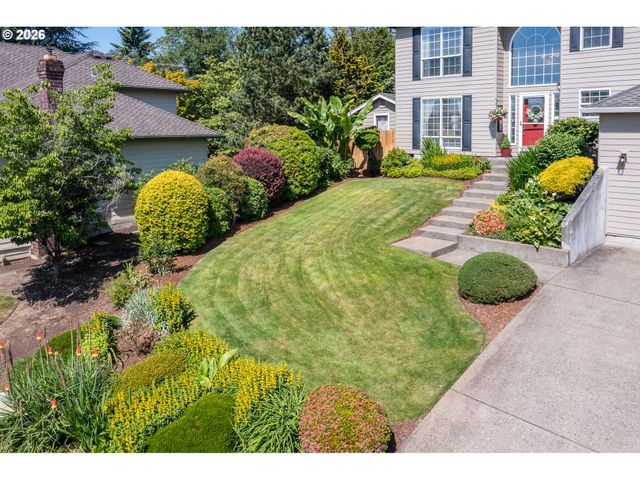 11801 Se SUNNY Way, Happy Valley, OR 97086