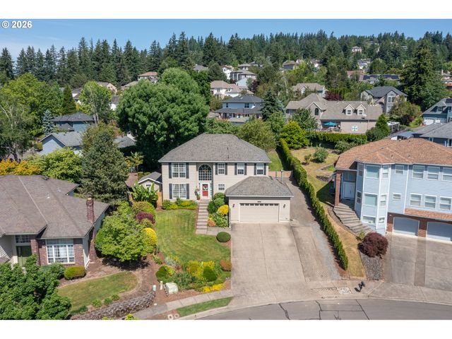 11801 Se SUNNY Way, Happy Valley, OR 97086