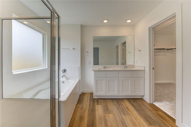 9027 Rose Water Trail, Iowa Colony, TX 77583