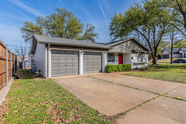 308 Franklin Drive, Euless, TX 76040