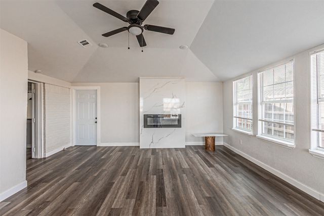 308 Franklin Drive, Euless, TX 76040