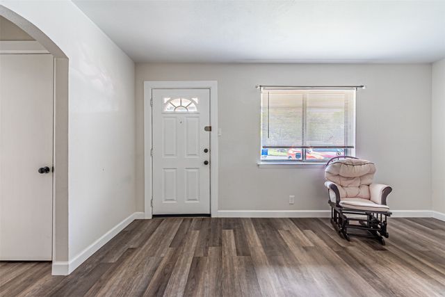 308 Franklin Drive, Euless, TX 76040