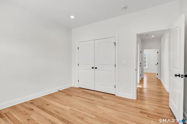 15 Hunting Ridge Road, Middlebury, CT 06762