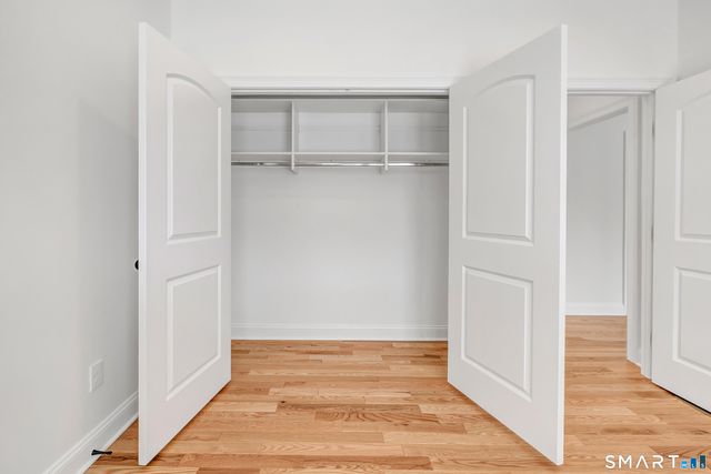 15 Hunting Ridge Road, Middlebury, CT 06762