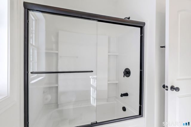 15 Hunting Ridge Road, Middlebury, CT 06762