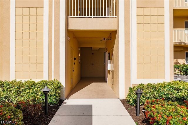 8331 Whiskey Preserve CIR 438, Fort Myers, FL 33919