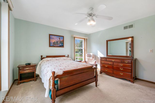 14685 Windmill Court 99, Shelby Charter Township, MI 48315