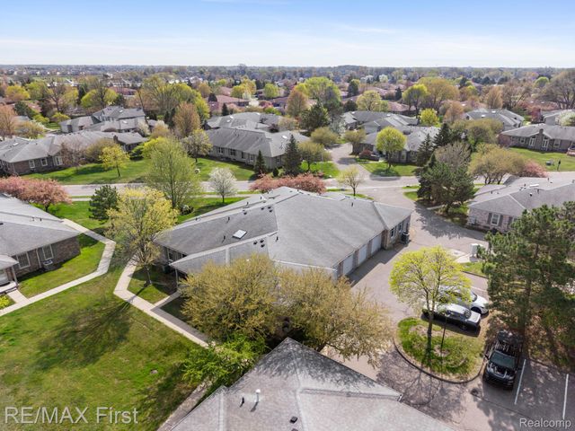 14685 Windmill Court 99, Shelby Charter Township, MI 48315