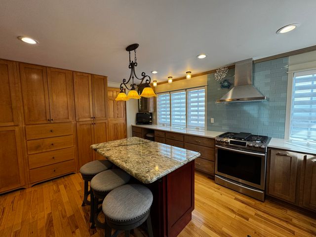 105 Wilson St, Cowan, TN 37318