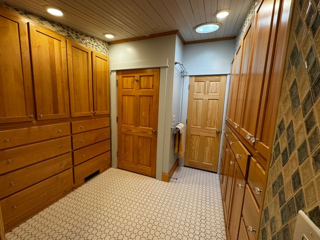 105 Wilson St, Cowan, TN 37318