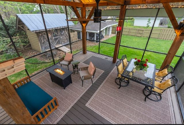105 Wilson St, Cowan, TN 37318