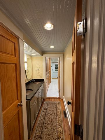 105 Wilson St, Cowan, TN 37318