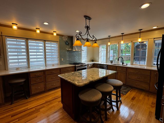 105 Wilson St, Cowan, TN 37318