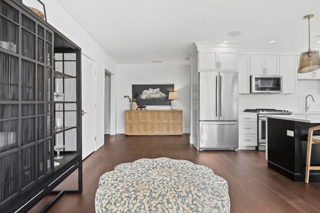 480 W Broadway 104, Boston, MA 02127
