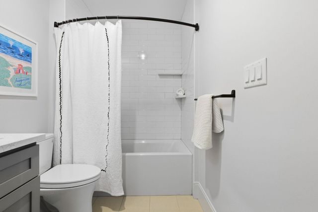480 W Broadway 104, Boston, MA 02127