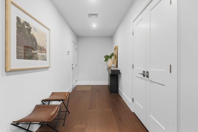 480 W Broadway 104, Boston, MA 02127
