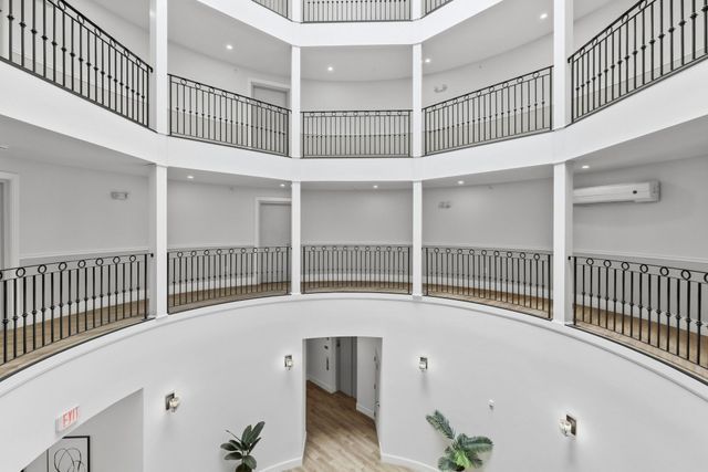 480 W Broadway 104, Boston, MA 02127