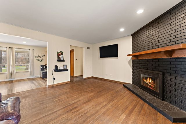 90 Alpine Lane, Crete, IL 60417