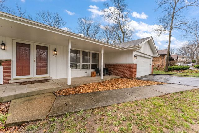 90 Alpine Lane, Crete, IL 60417