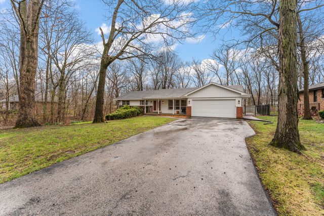 90 Alpine Lane, Crete, IL 60417