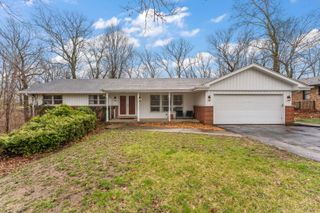 90 Alpine Lane, Crete, IL 60417