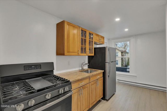 500 3rd Avenue, Troy, NY 12182