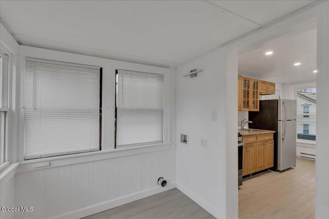 500 3rd Avenue, Troy, NY 12182