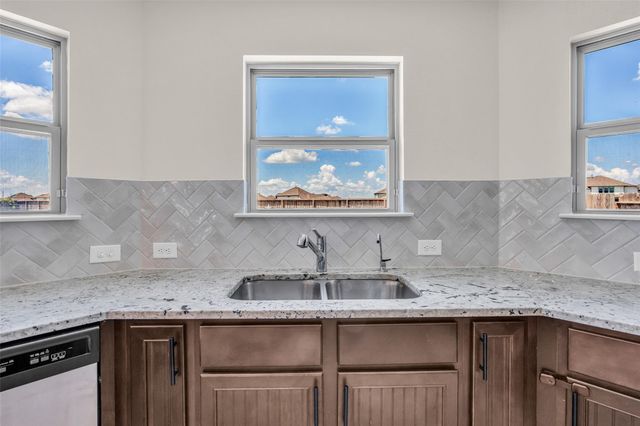 21278 Harbor Shore Drive, Cypress, TX 77433