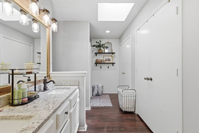 10618 Lone Pine Lane, Fort Worth, TX 76108