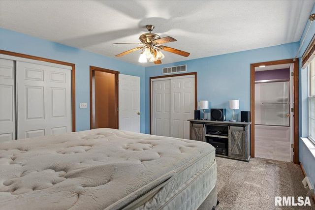 1216 Dani Lane, Springfield, IL 62712