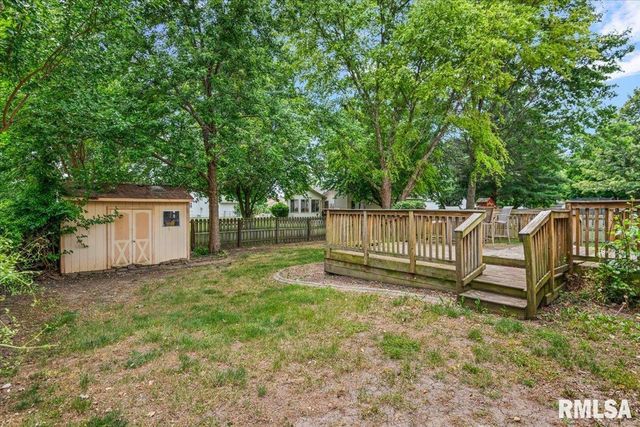 1216 Dani Lane, Springfield, IL 62712