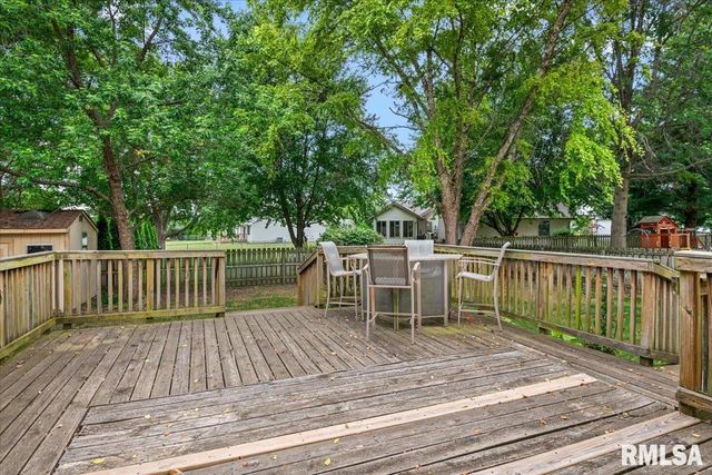 1216 Dani Lane, Springfield, IL 62712