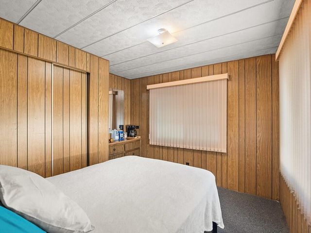 10 Desoto Lane, Port St Lucie, FL 34952