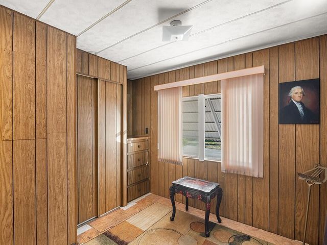 10 Desoto Lane, Port St Lucie, FL 34952