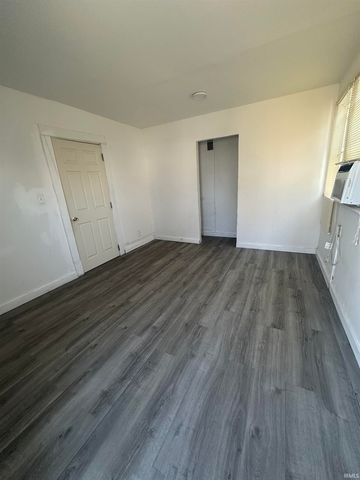 1513 Dresden Street, Evansville, IN 47710