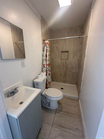 1513 Dresden Street, Evansville, IN 47710