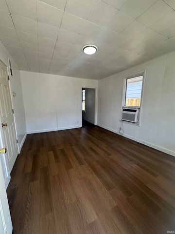 1513 Dresden Street, Evansville, IN 47710