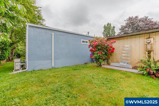 1930 NE Hampden Ln 5, Salem, OR 97305