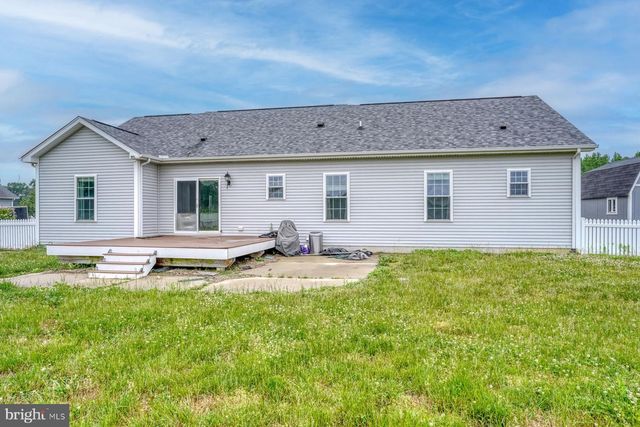 128 BARNEY JENKINS RD, Felton, DE 19943