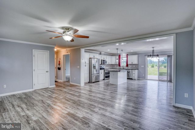 128 BARNEY JENKINS RD, Felton, DE 19943